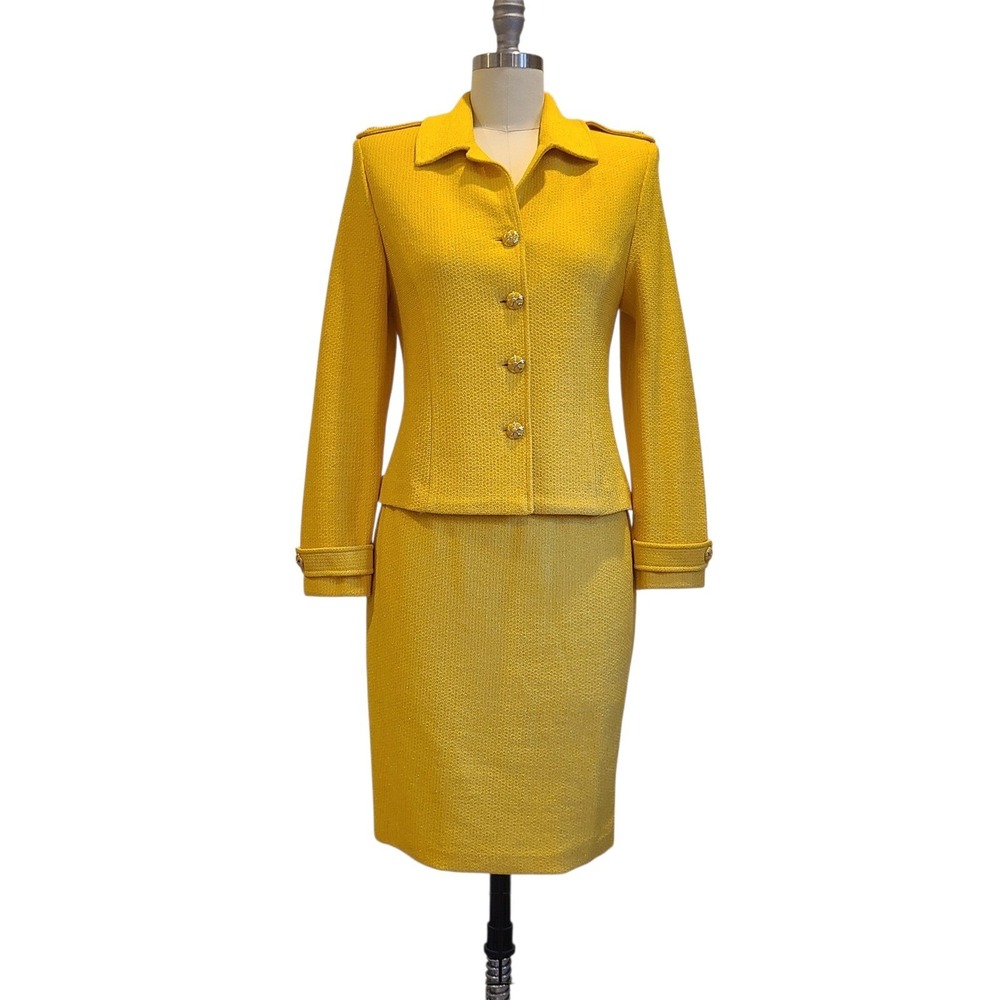 St John Collection Yellow Gold Knit Skirt Suit Jacket Size 2 Set USA